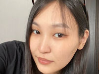 free nude cam IsaKuromi