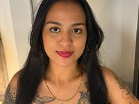 masturbating camgirl IsabellaCrown