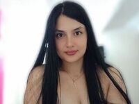 beautiful girlcam IvonnePalmer