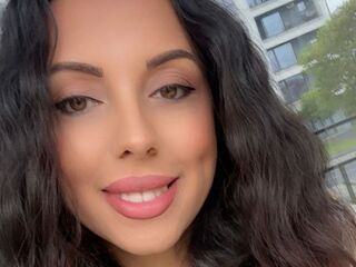 naked girl with webcam masturbating IzyAura