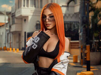 girl showing pussy JadeGrace