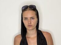naked girl with live cam JohnieGreenwald