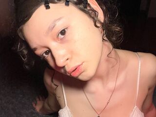 adult videochat JolynnOssman