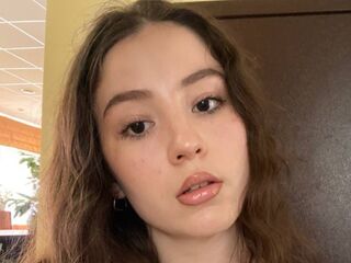 naked cam chat JulyLarain