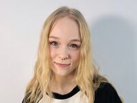 adult webcam chatroom KamiMellema