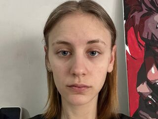 adult cam KarisaKalscheuer