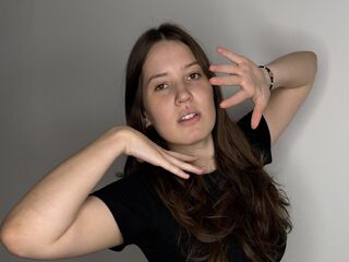 camslut fingering pussy KasandraVewer