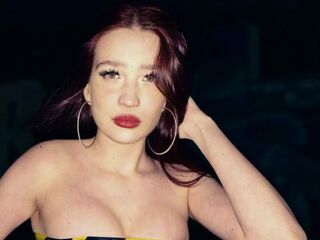 topless cam girl KimberleyStrader