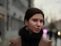 naked webcamgirl KiraReddel