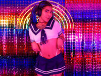 fingering girl chatroom KoralineMiller