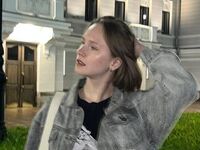 free cam picture KrissyJn