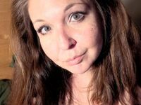 hot cam girl fingering pussy KristyJinx