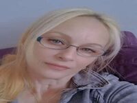 naughty chat LadyAzura