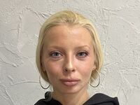 girl showing pussy LanaReals