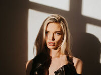 hot cam show LanaSharapova