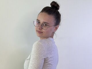 cam girl sex show LarraineKaber