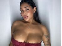 camwhore masturbating with dildo LaurenKaterine