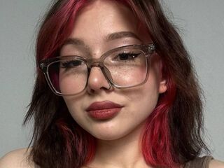 adult chat LessyGrayce