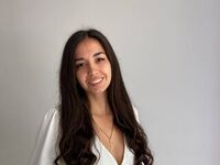 naked camgirl masturbating with vibrator LettyKaminska