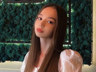 camgirl masturbating with sextoy LibbieFaragher