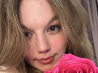 naughty camgirl masturbating with dildo LinnGrimshaw