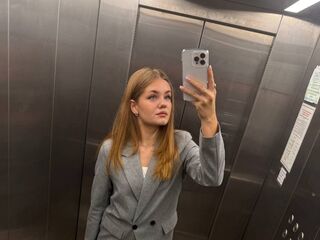 camporn live LizzieIacovino