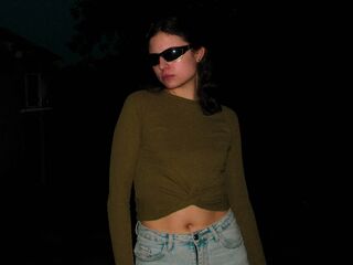 naked girl with webcam masturbating with vibrator LolaAspis