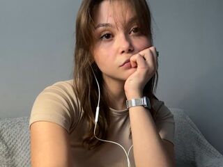 sex chat LudivinaDerick