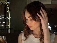 hot chatroom LuxeLina