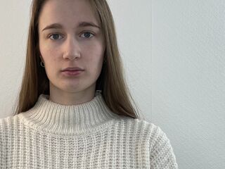 adult chat room MarcelineLeja