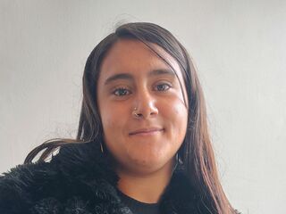 naked webcamgirl MarianDiore