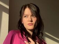 adult web cam chat MaudGuerrido