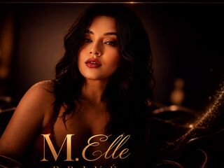 girl naked MellePrive