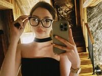 nude camgirl pic MiaForester
