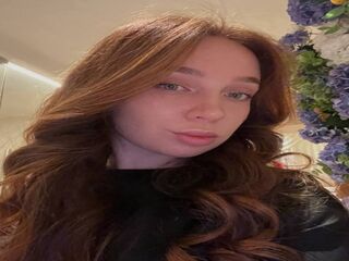 shower live cam MiaIvory