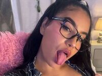 hot cam show MihaCameron