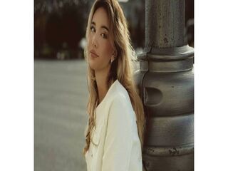 topless girl MiraStarlet