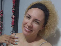 cam girl live cam MireyaVidal