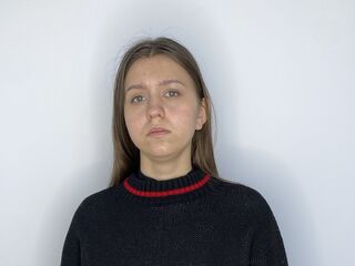 kinky video chat performer MiriamWhitener