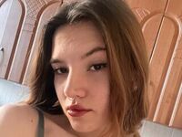 sexchat MitsukoJurica