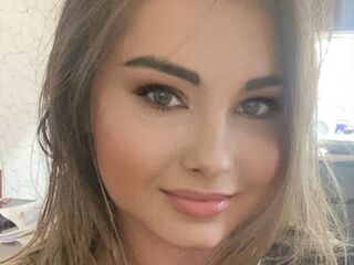 camgirl sexchat MoaMoore