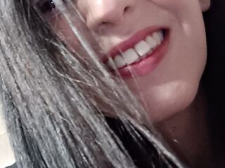 live-chat MonicaFerilli