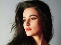 live chat NadineRayley