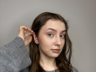 cam girl playing with dildo NakishaJoans