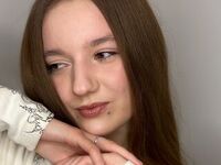 hot cam girl fingering shaved pussy RenaGannon