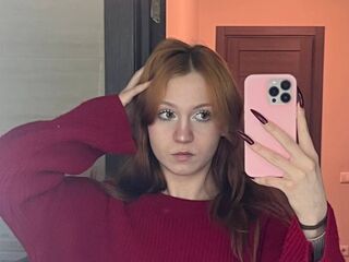 naughty cam girl masturbating with dildo RhondaPerry