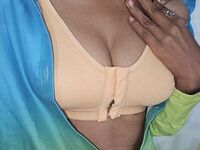 cam girl live cam RitikaRani