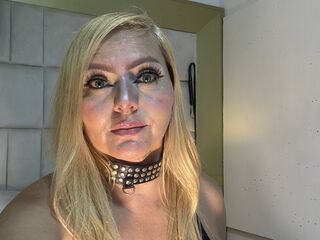 adult webcam chat room RoxaneGrace