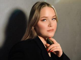 real live cam SallySavage