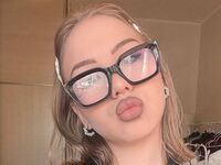 cam girl video SaraBaier